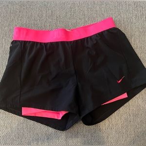 Nike Dri-Fit Women’s 2 in 1 athletic shorts. Pink & Black. Size Small